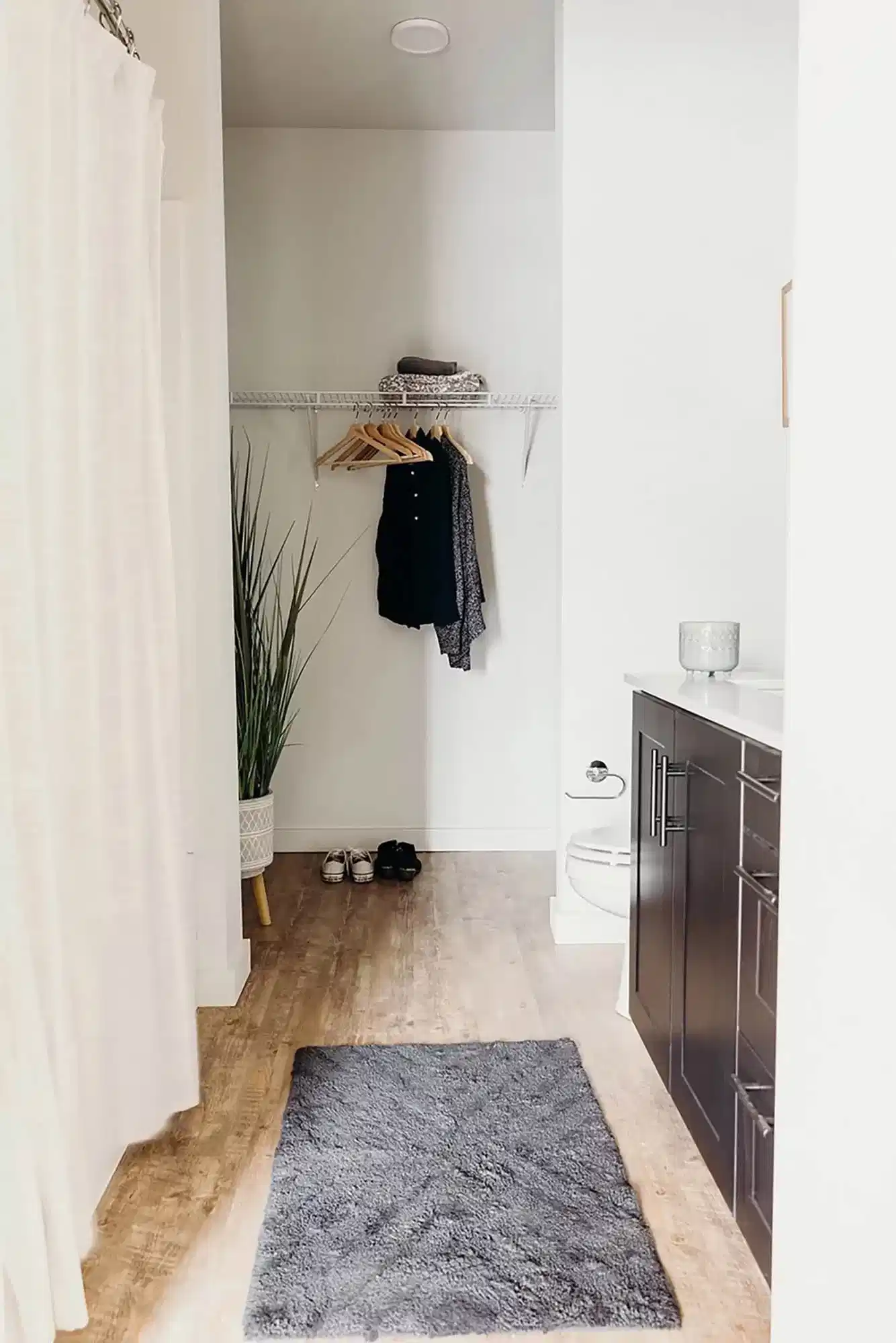 Muse Bowling Green, Bowling Green - Bowling Green, Kentucky, United States - Bathroom