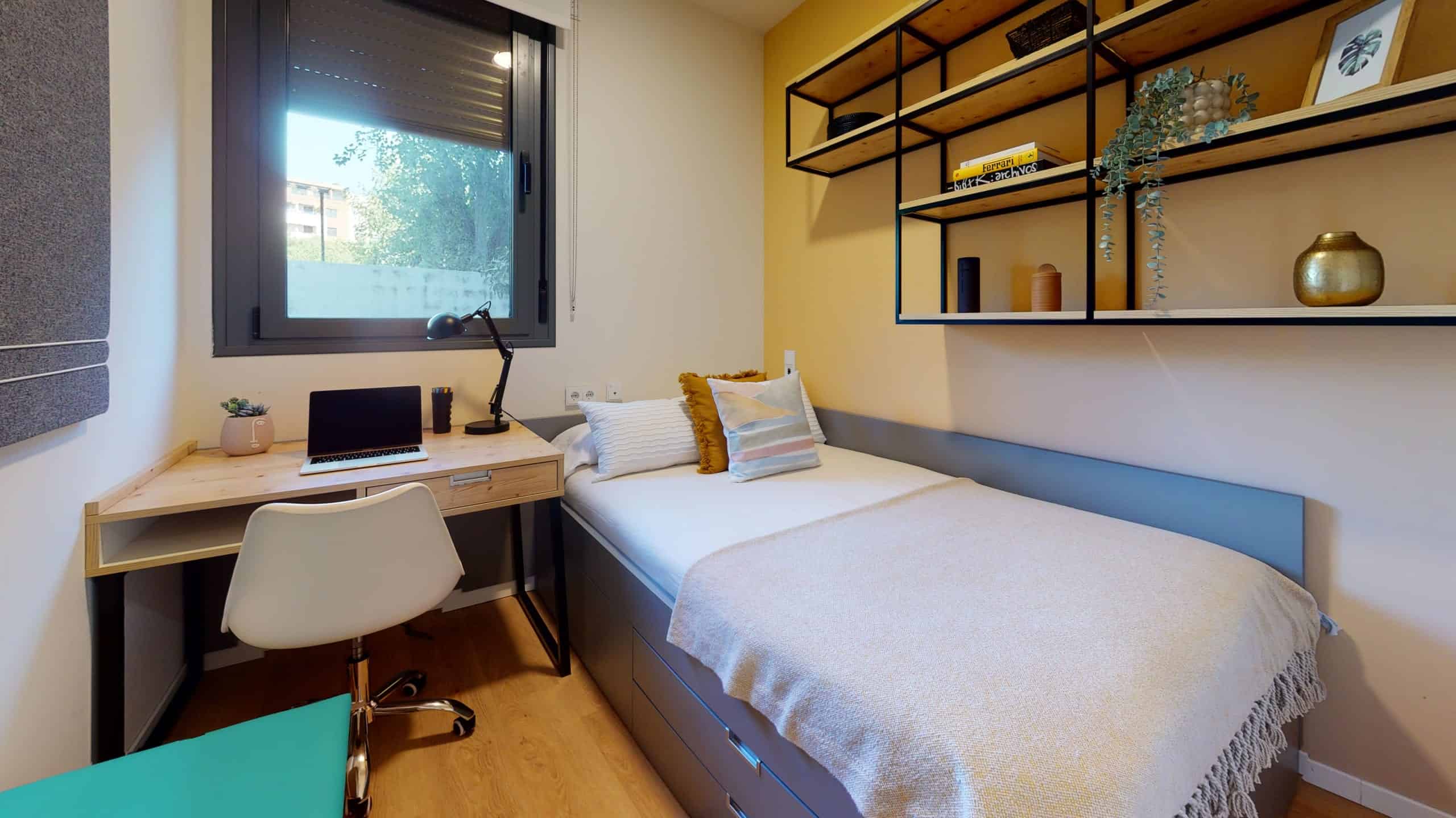 Amenities?w=400&h=260&fit=crop&q=40&auto=format&trim=auto