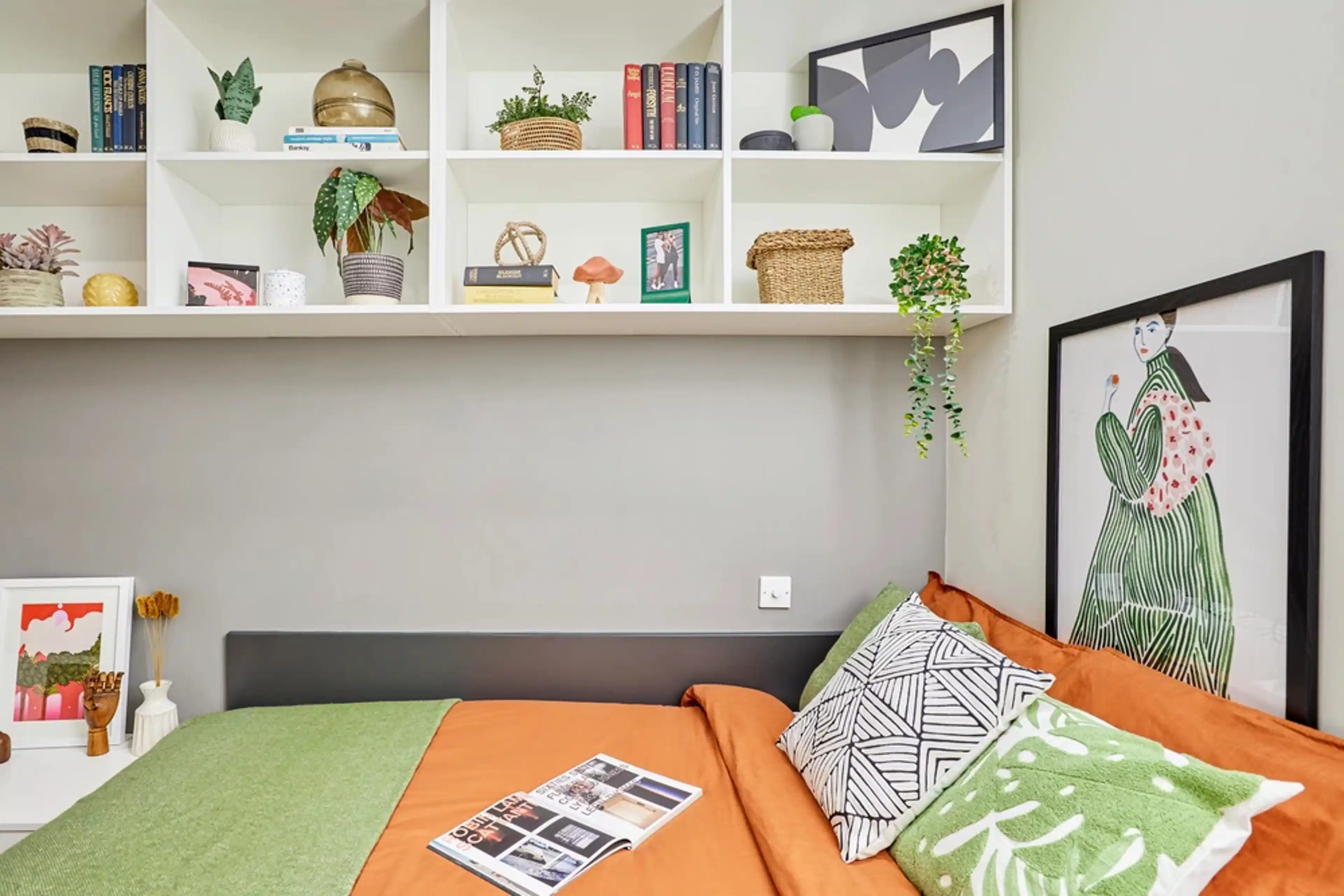 Common Area?w=400&h=260&fit=crop&q=40&auto=format&trim=auto