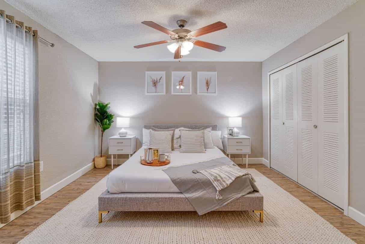 Amenities?w=400&h=260&fit=crop&q=40&auto=format&trim=auto