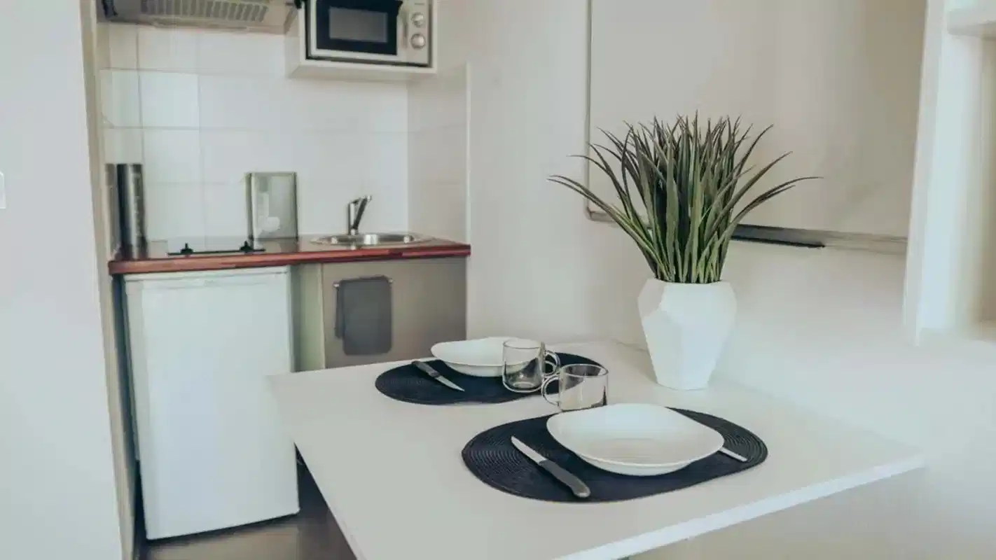 1 Bed Apartment - Bedroom?w=400&h=260&fit=crop&q=40&auto=format&trim=auto