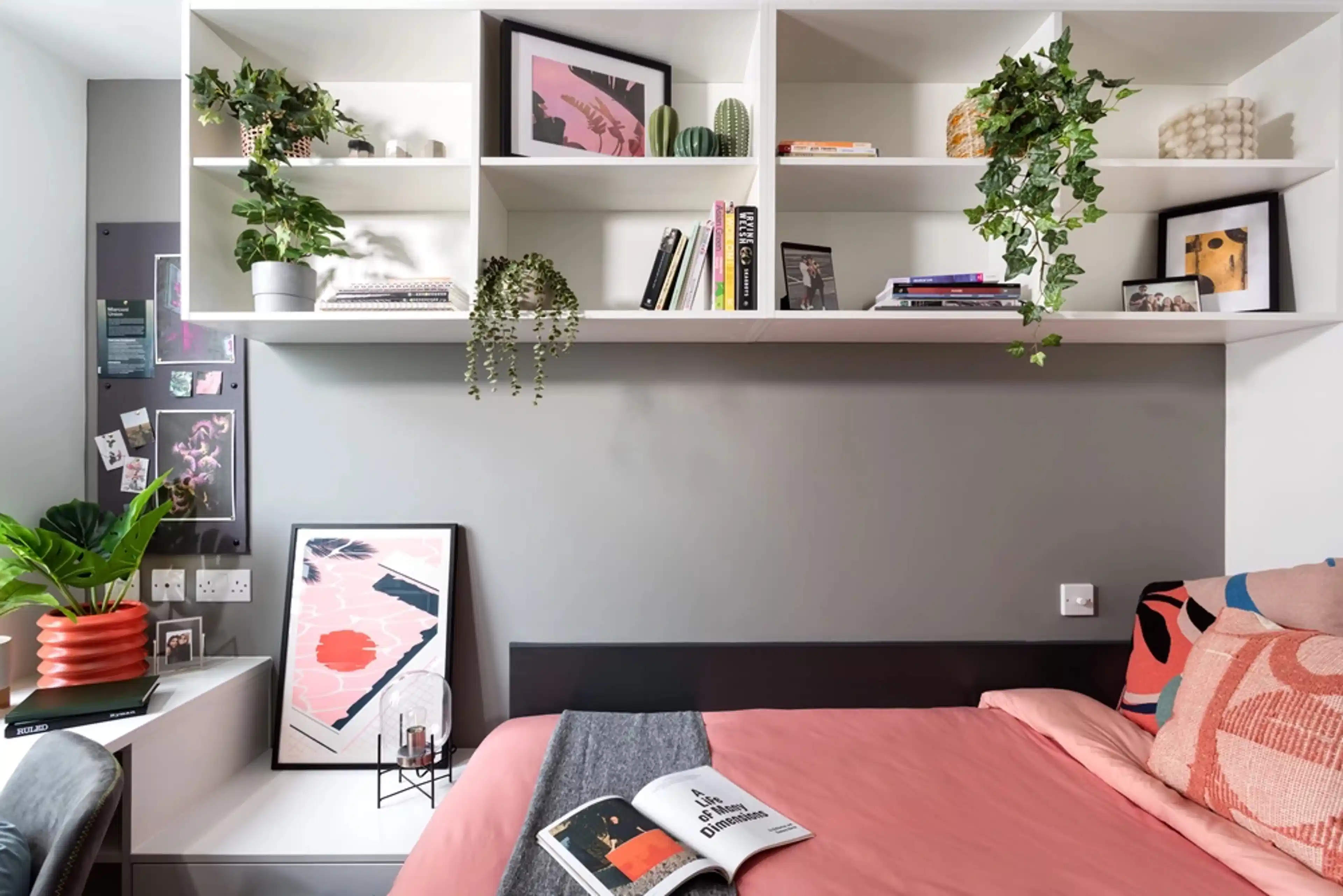 Amenities?w=400&h=260&fit=crop&q=40&auto=format&trim=auto