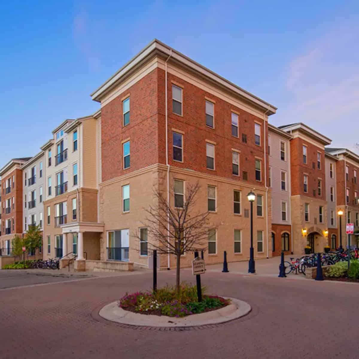 The Courtyards, Ann Arbor 3