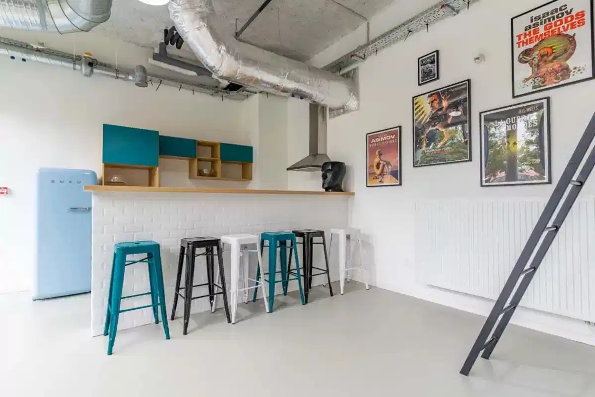 Hacker Residence, Palaiseau - Paris, France - Kitchen