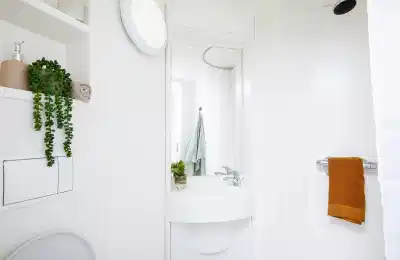 Amenities?w=400&h=260&fit=crop&q=40&auto=format&trim=auto