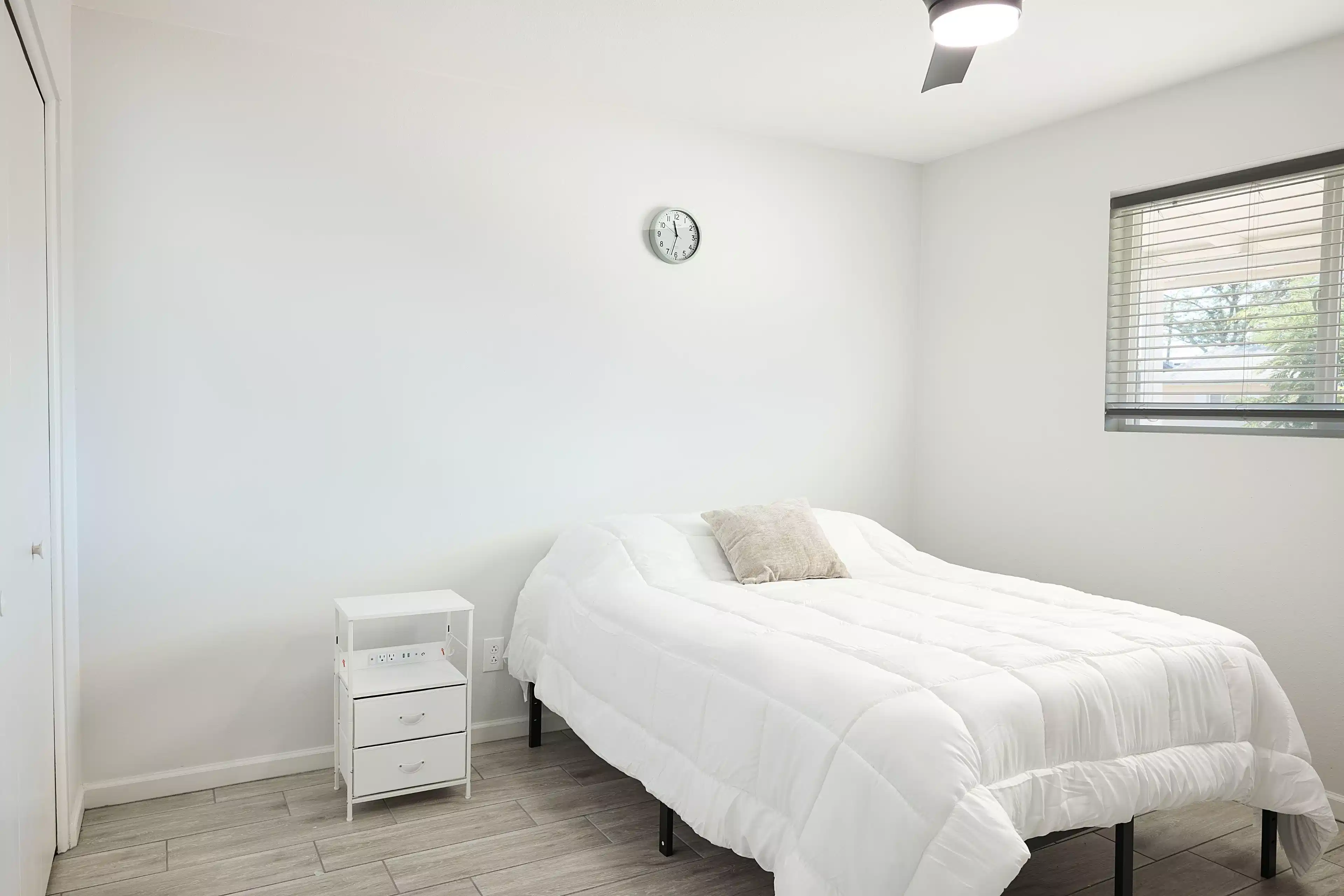 PDP 85281, Tempe - Tempe, Arizona, United States - #70582: Room in 5 Bed 2 Bath - Bedroom