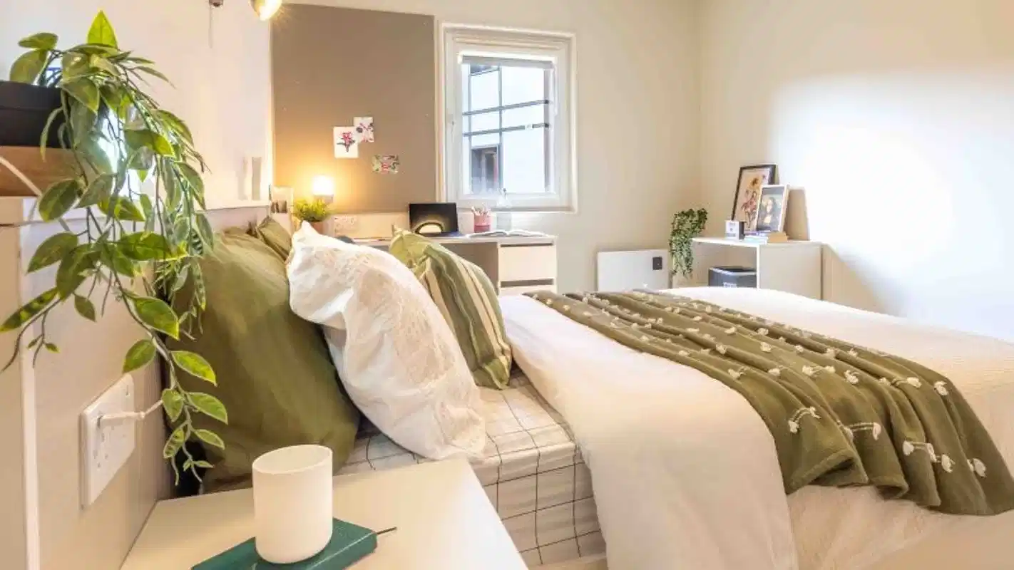 Platinum 1 Bed Plus Balc