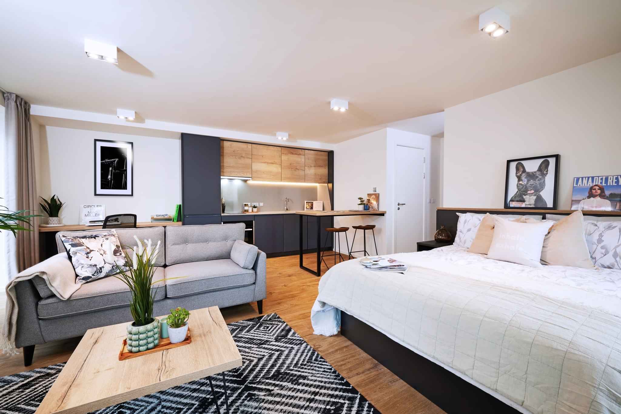 Amenities?w=400&h=260&fit=crop&q=40&auto=format&trim=auto