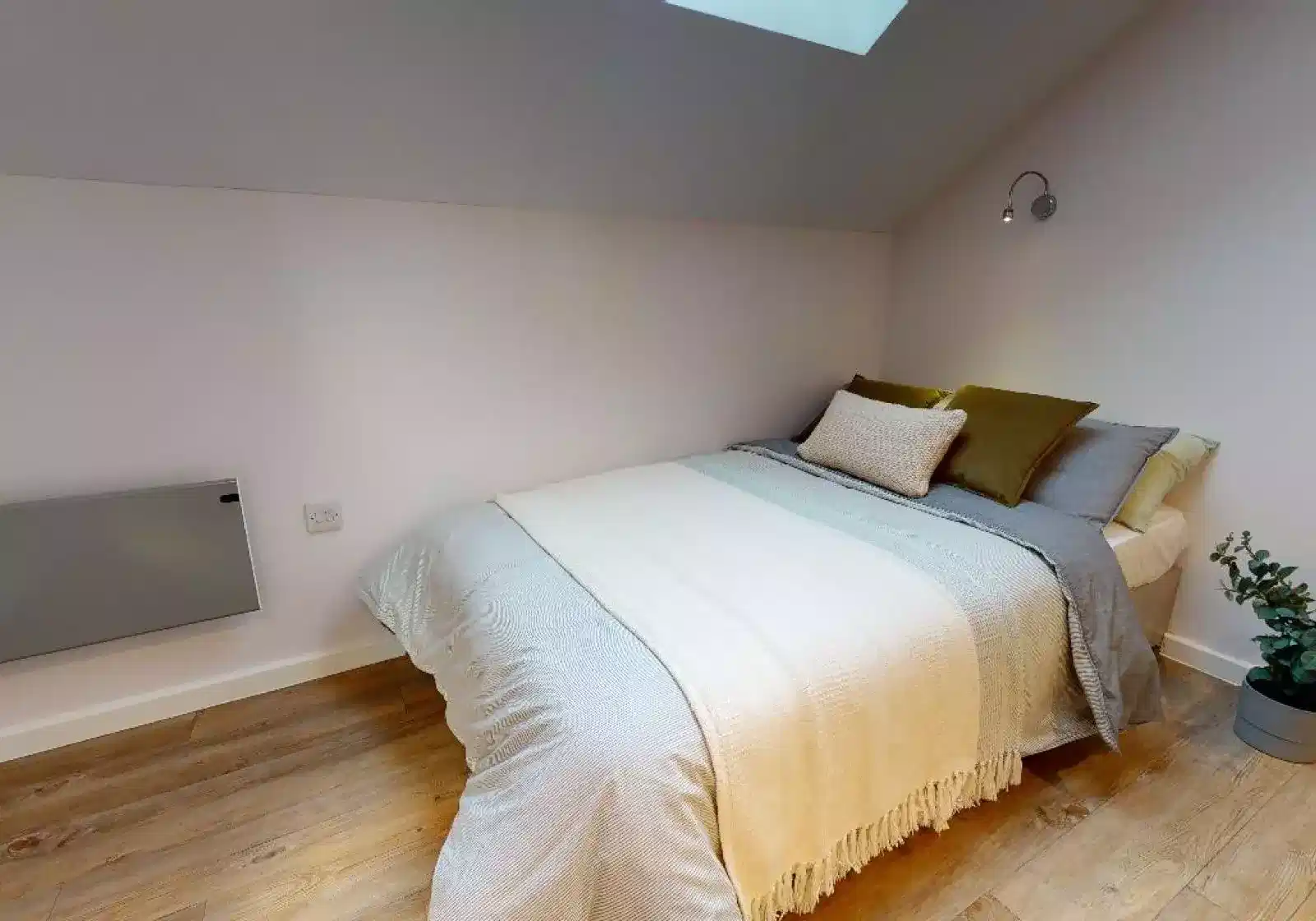 Silver 2 Bed Apartment