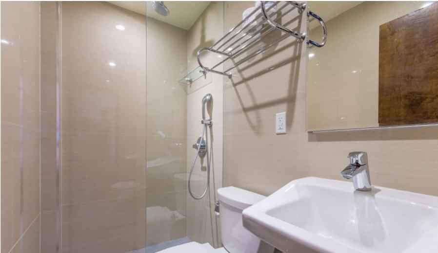 Kitchen?w=400&h=260&fit=crop&q=40&auto=format&trim=auto