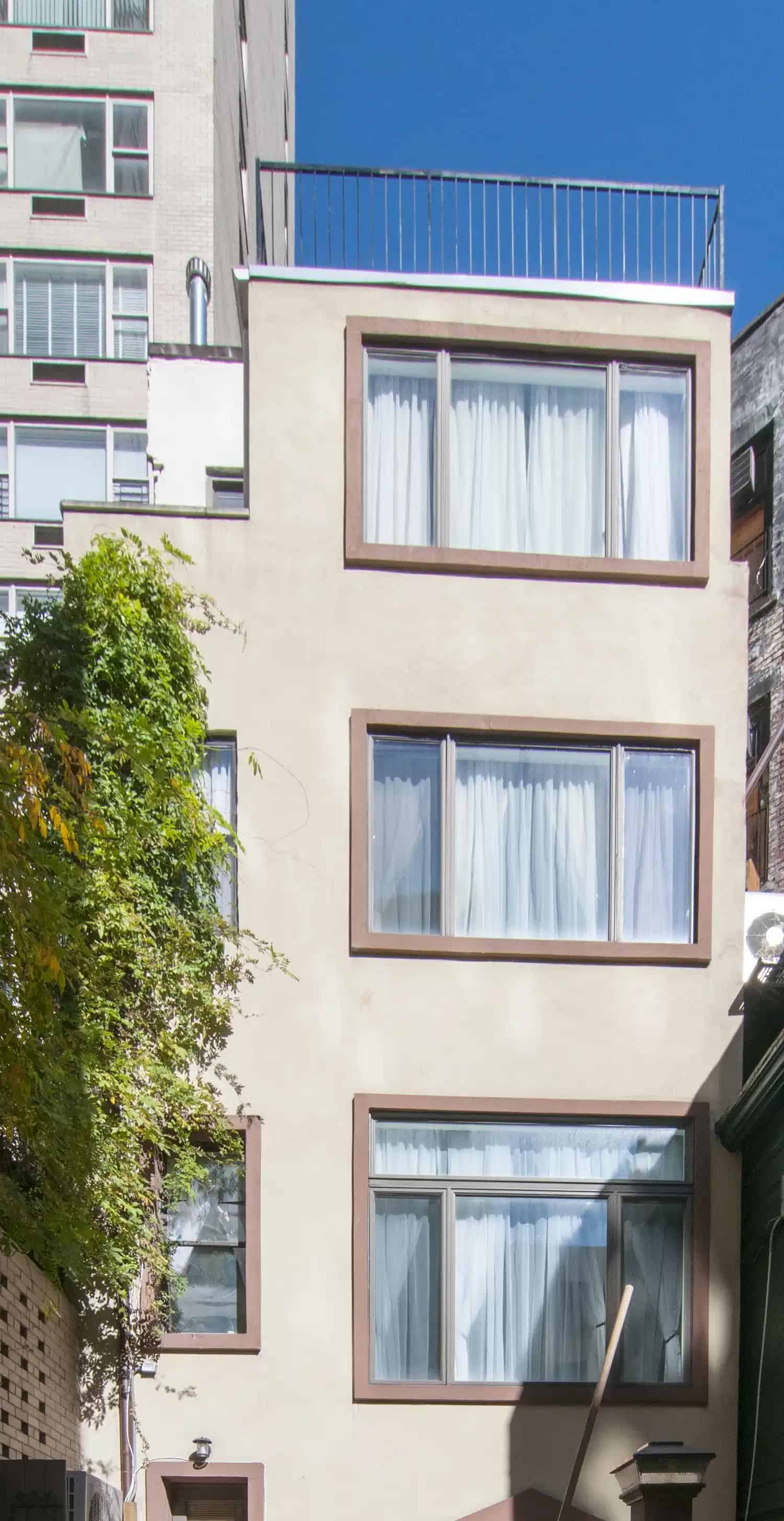 138 East 37th Street, New York 5