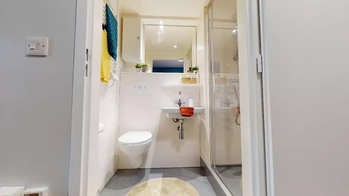 Amenities?w=400&h=260&fit=crop&q=40&auto=format&trim=auto