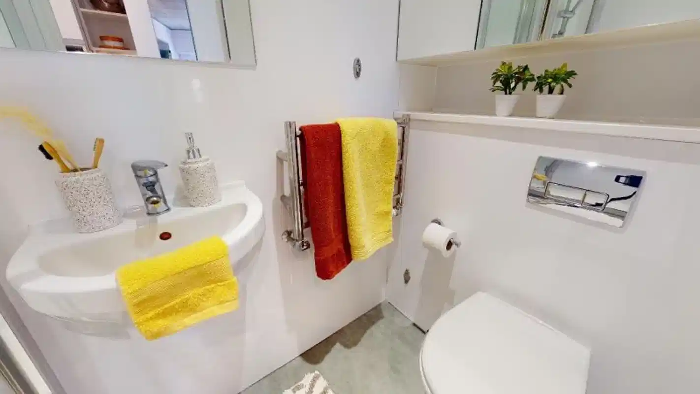 Amenities?w=400&h=260&fit=crop&q=40&auto=format&trim=auto