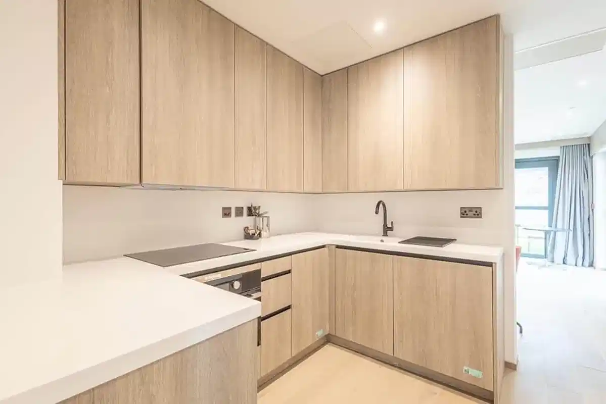 Kitchen?w=400&h=260&fit=crop&q=40&auto=format&trim=auto