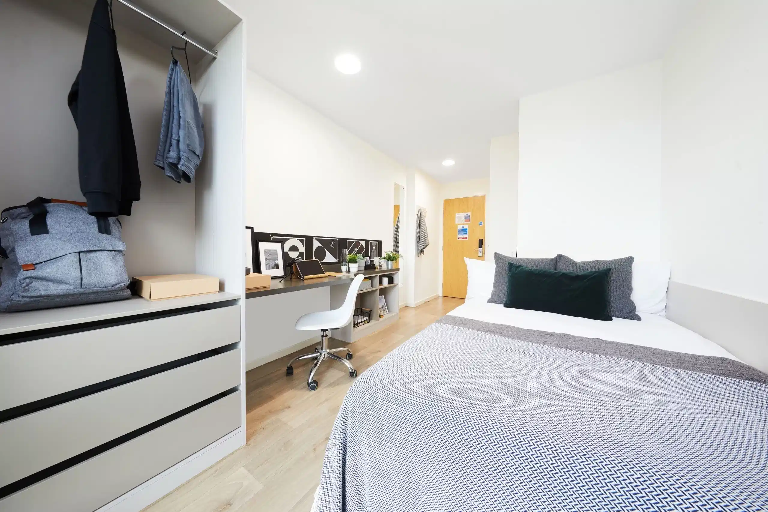 Platinum Ensuite
