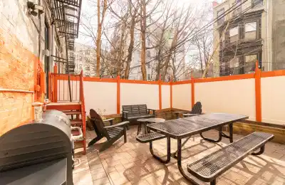 Crown 78, New York - New York City, New York, United States - Exterior