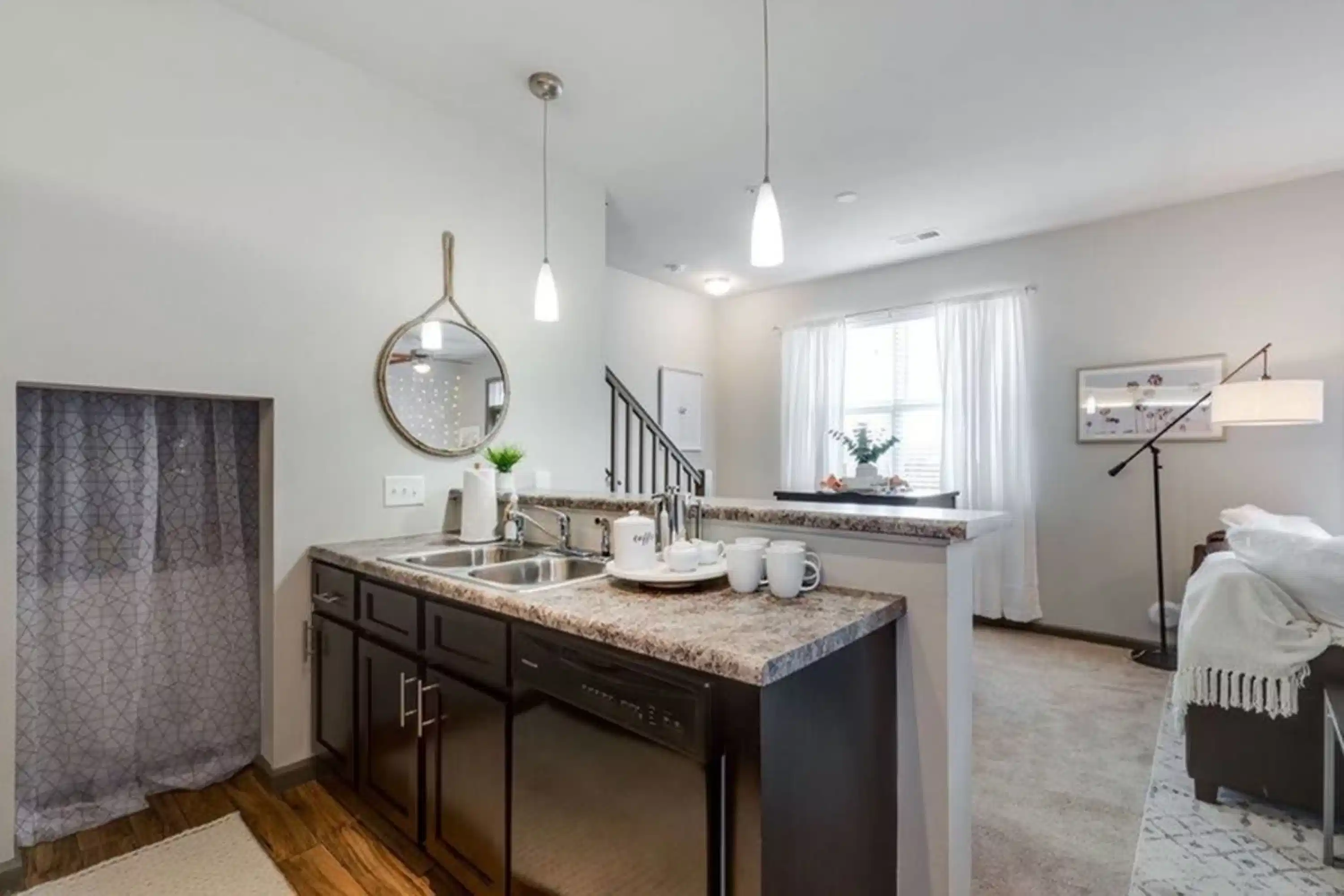 The James, Richmond - Richmond, Virginia, United States - Kitchen