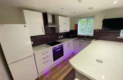 The Trees, Hull - Hull, England, United Kingdom - 3-6 bedroom en-suite flats with shared kitchen - Kitchen