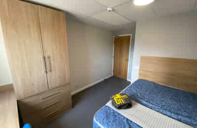 3-6 bedroom en-suite flats with shared kitchen - Kitchen?w=400&h=260&fit=crop&q=40&auto=format&trim=auto