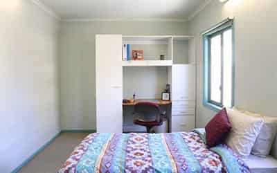 4 & 5 Bedroom Apartment - Bedroom