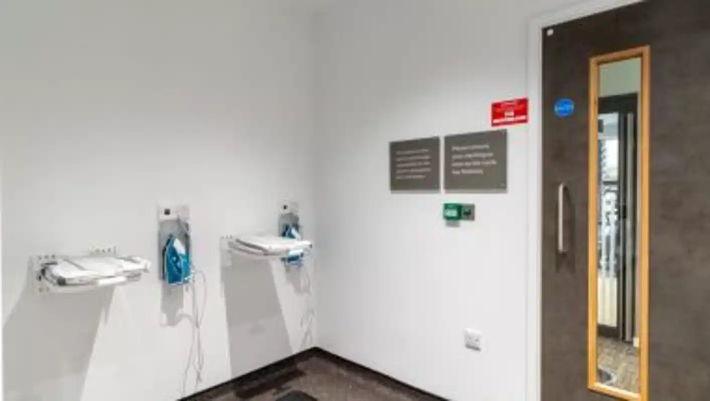 iQ The Mont, Edinburgh - Edinburgh, Scotland, United Kingdom - Amenities