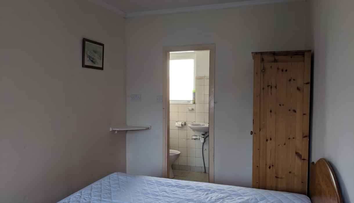 Mrs Lynch’s House, Limerick - Cork, Ireland - Bedroom