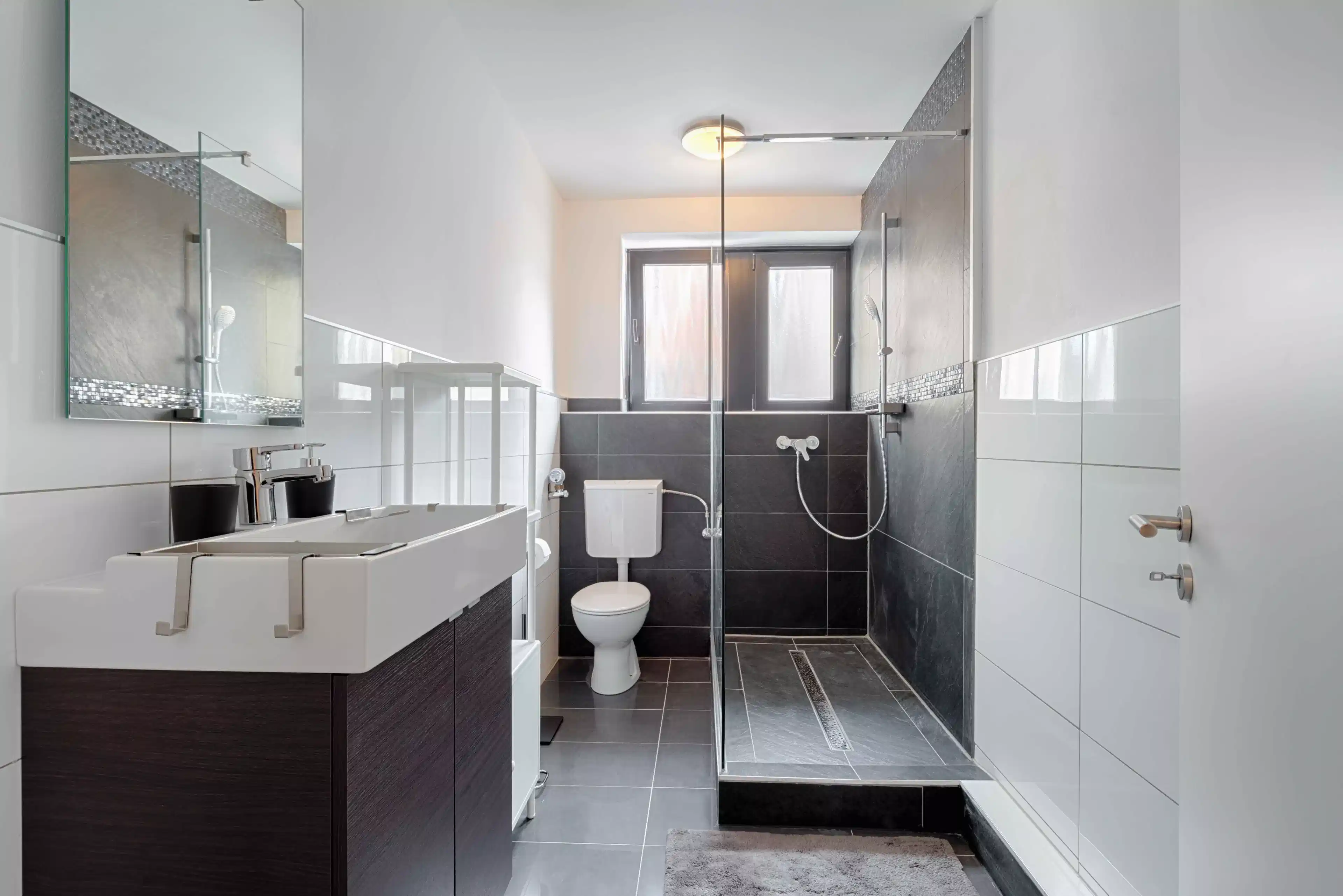 Kitchen?w=400&h=260&fit=crop&q=40&auto=format&trim=auto