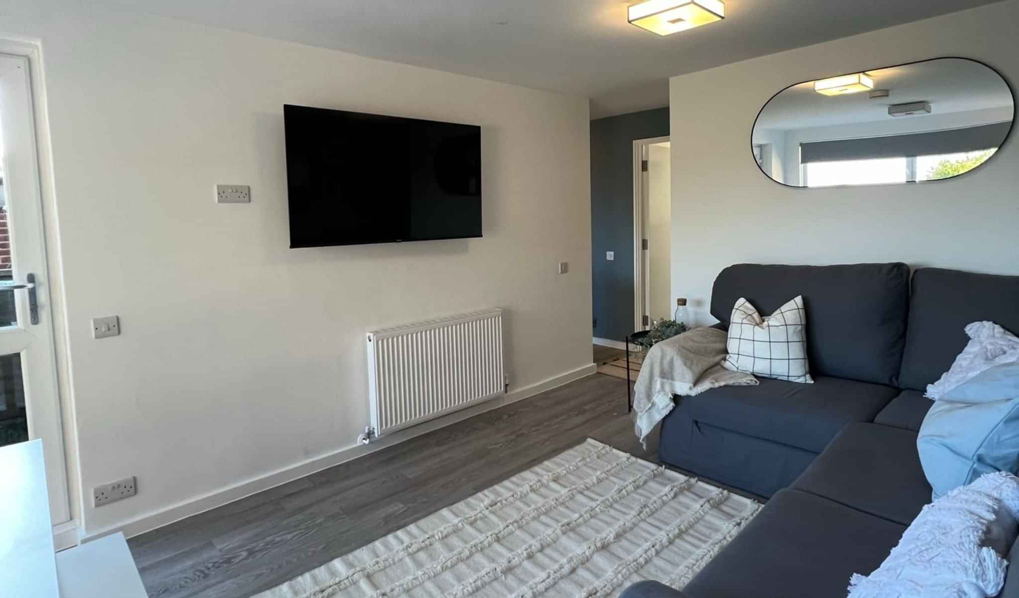 2 Yew Tree Close, Exeter - Exeter, England, United Kingdom - Room