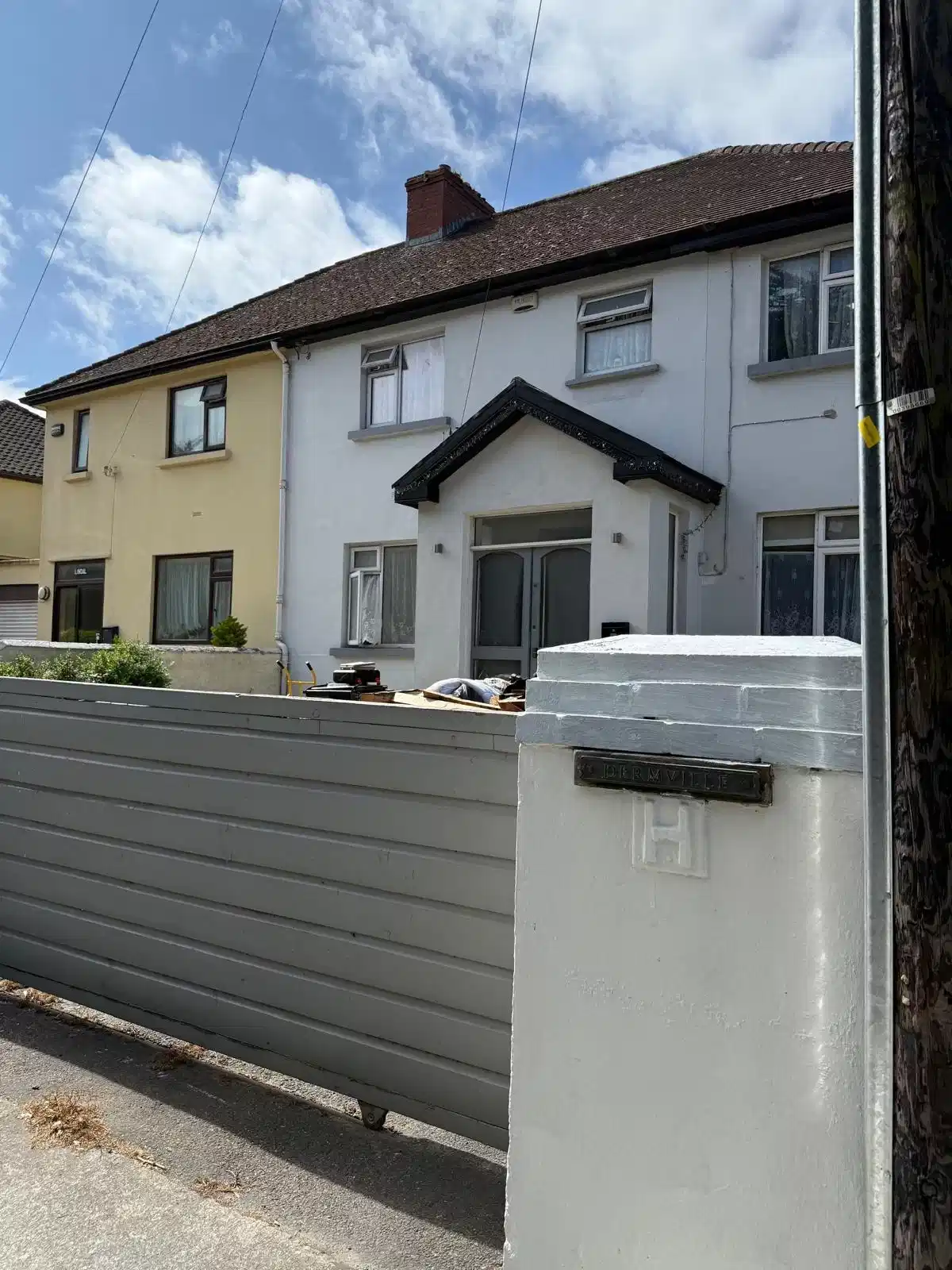 ?w=400&h=260&fit=crop&q=40&auto=format&trim=auto