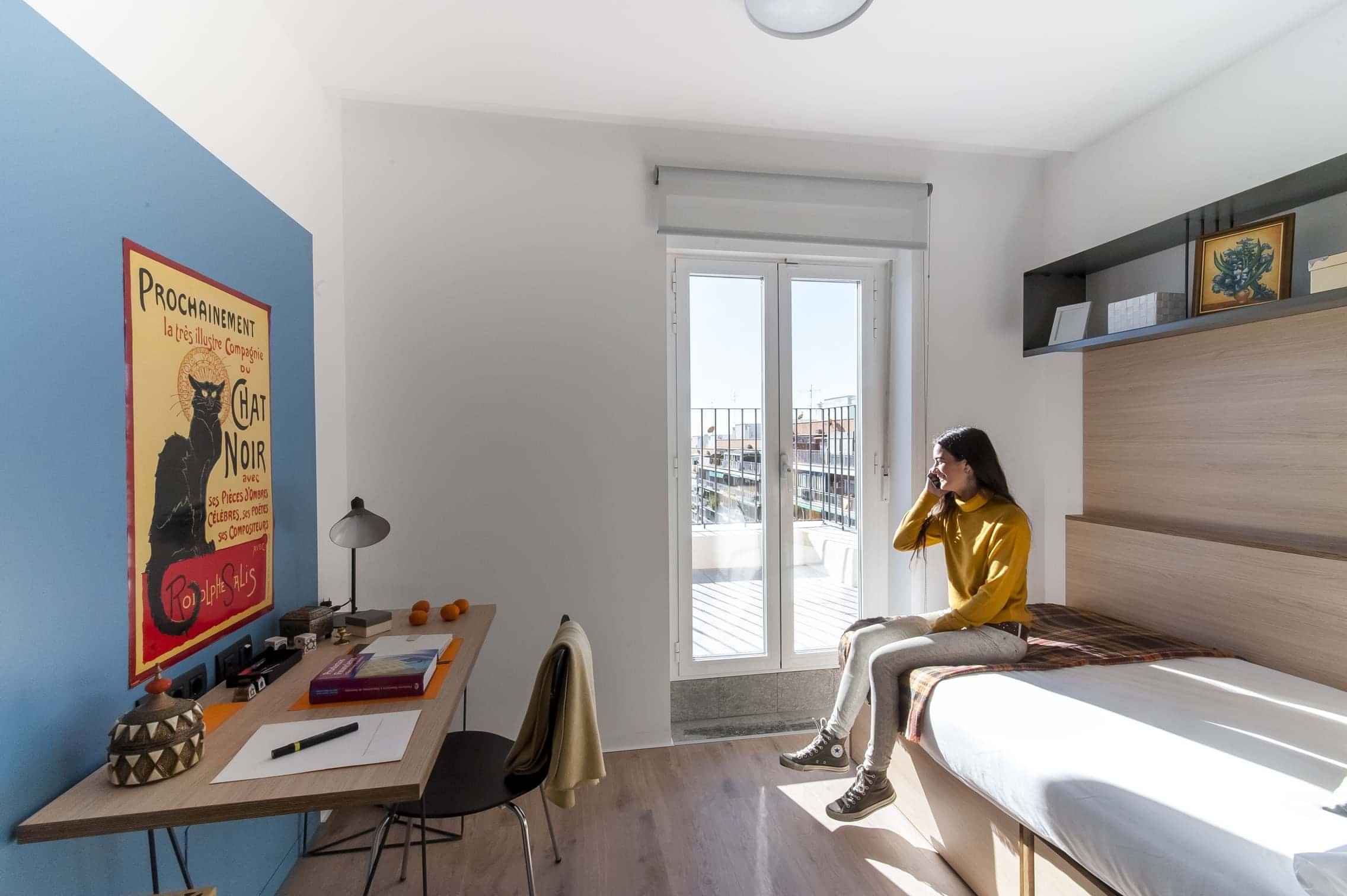 Common Area?w=400&h=260&fit=crop&q=40&auto=format&trim=auto