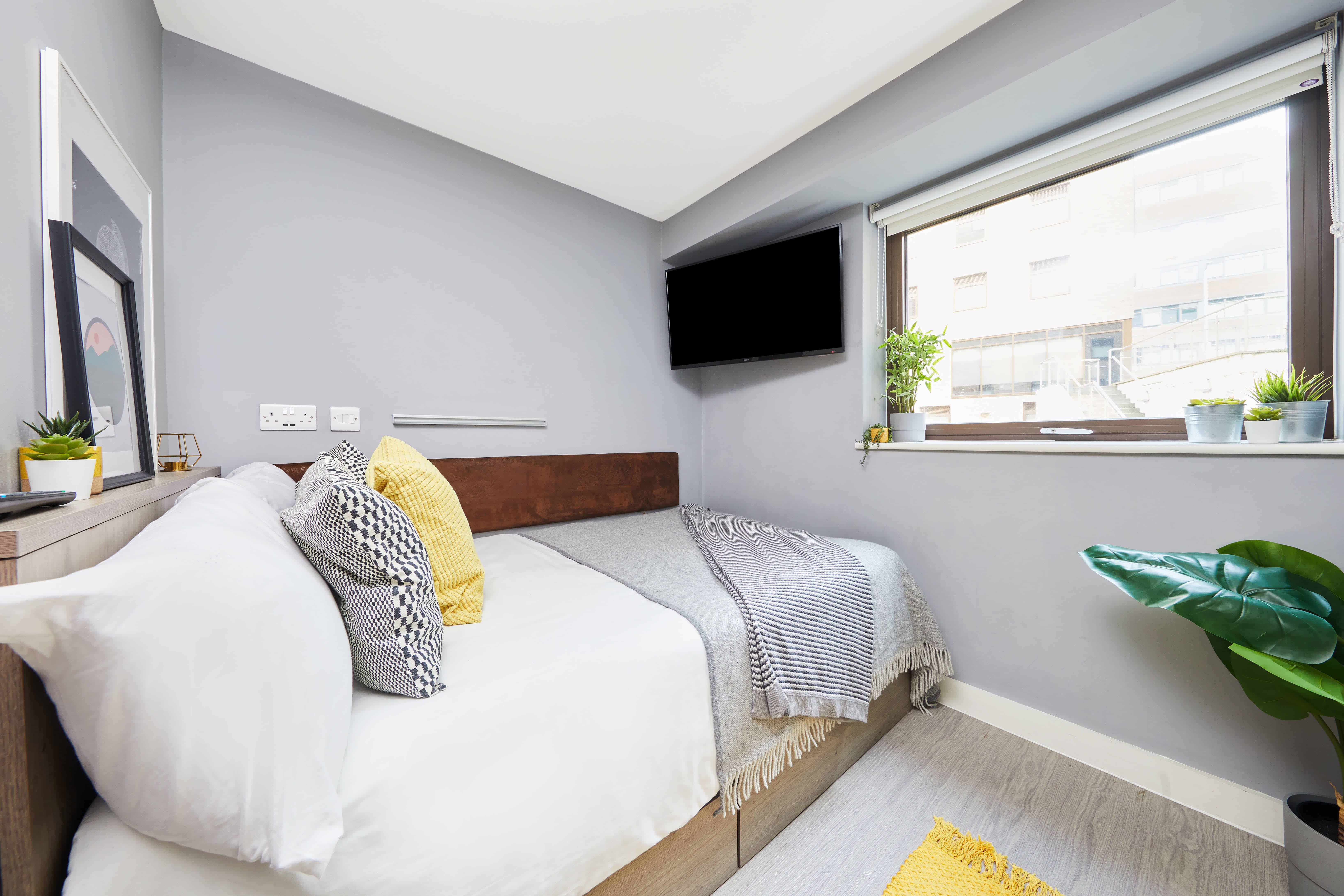 2 Bed Ensuite Plus