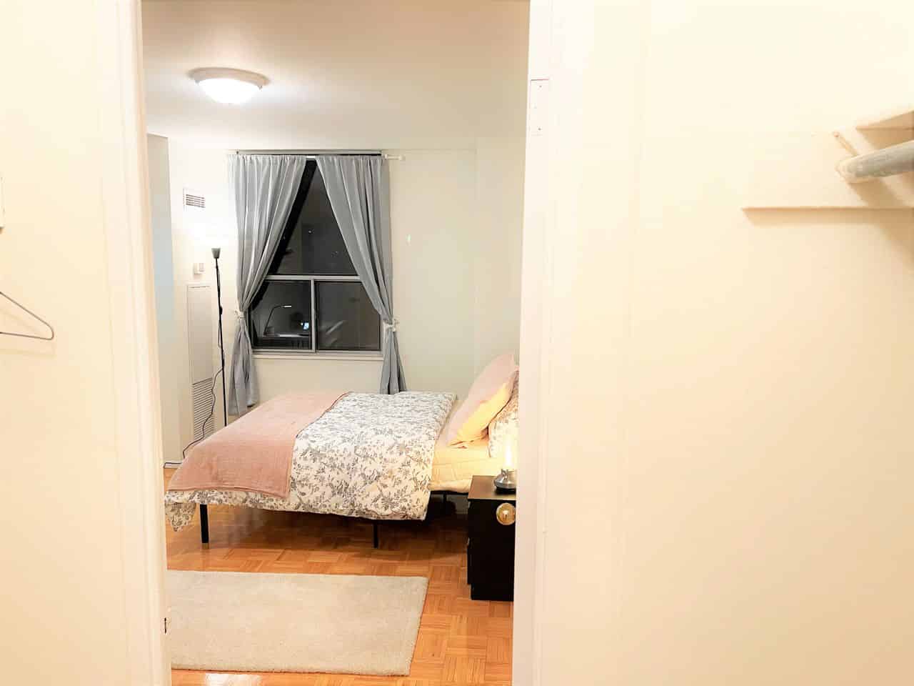 Kitchen?w=400&h=260&fit=crop&q=40&auto=format&trim=auto