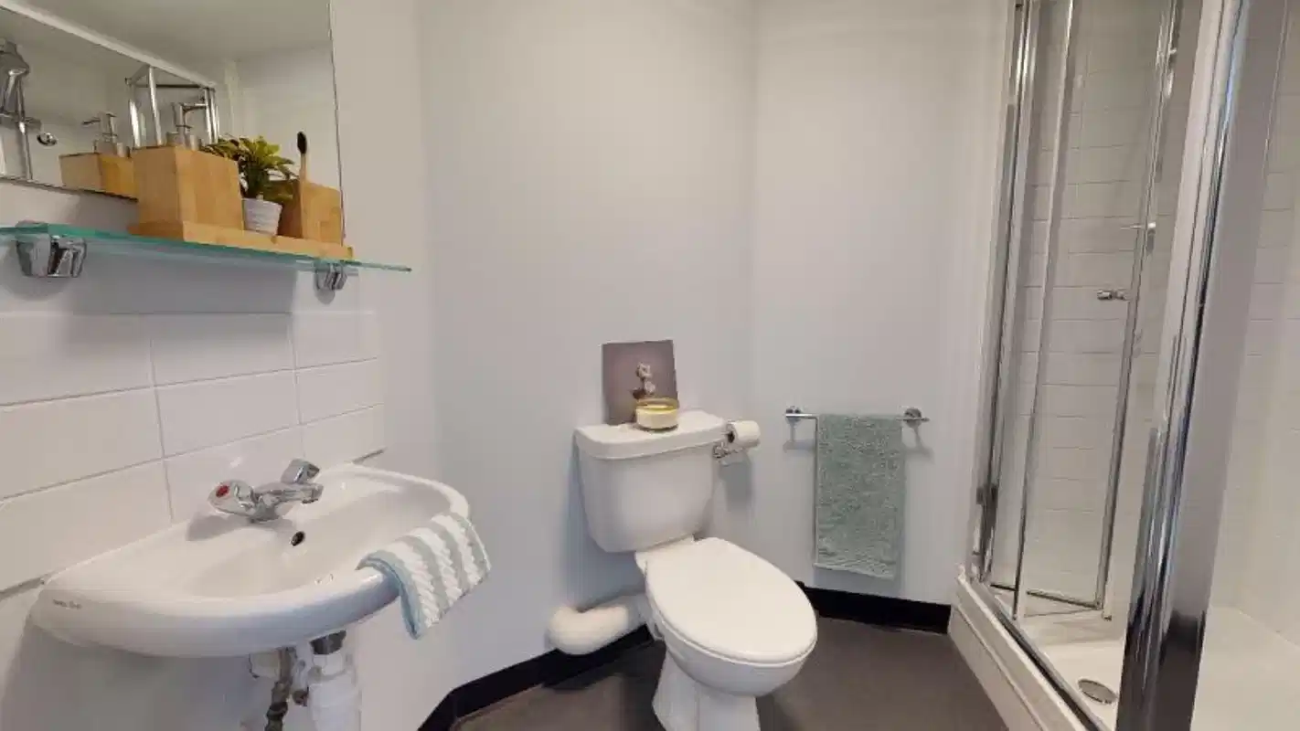 Amenities?w=400&h=260&fit=crop&q=40&auto=format&trim=auto