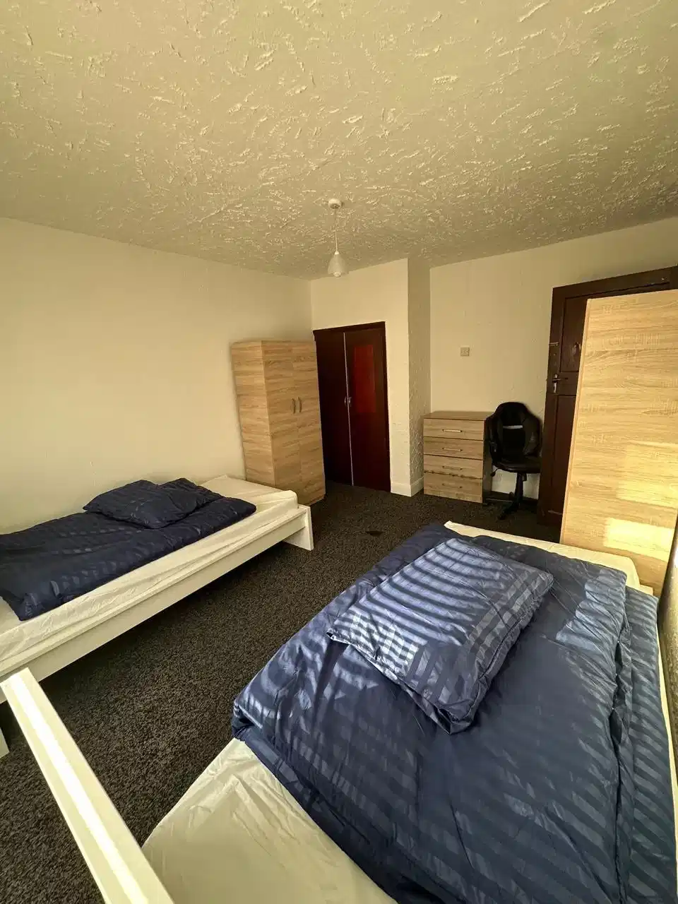 Room in a 5 Bedroom Apartment, MacGregor Rd, London E16 3LL - London, England, United Kingdom - Bedroom