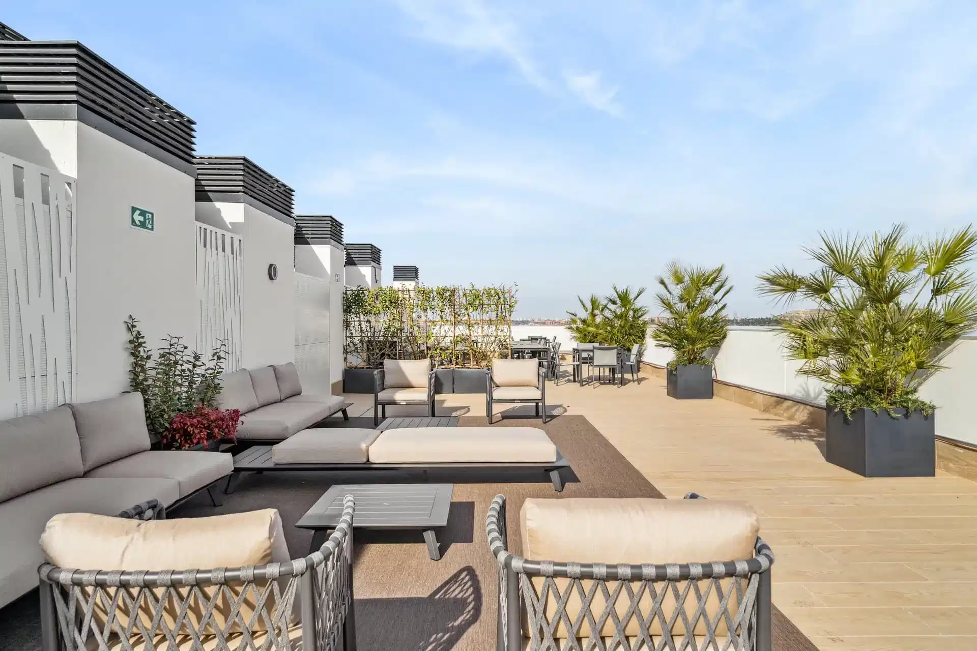 HAB 28051, Madrid - Madrid, Spain - Exterior