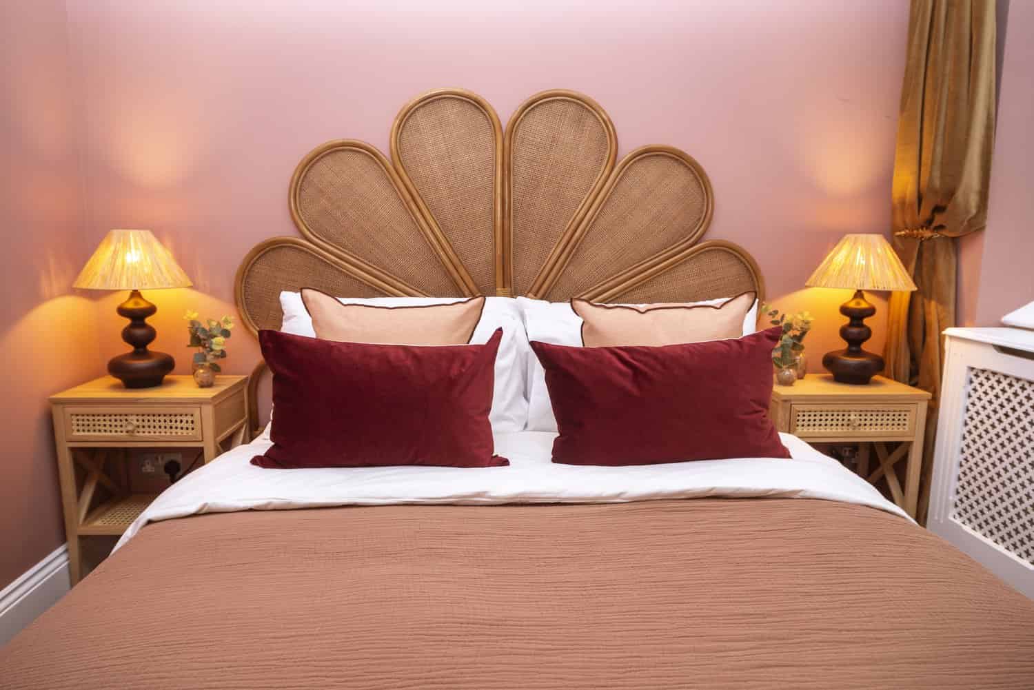 Do not Edit, Testing Inventory, HMO_Entire-Old-Pay-RT-BriNo - London, England, United Kingdom - Bedroom
