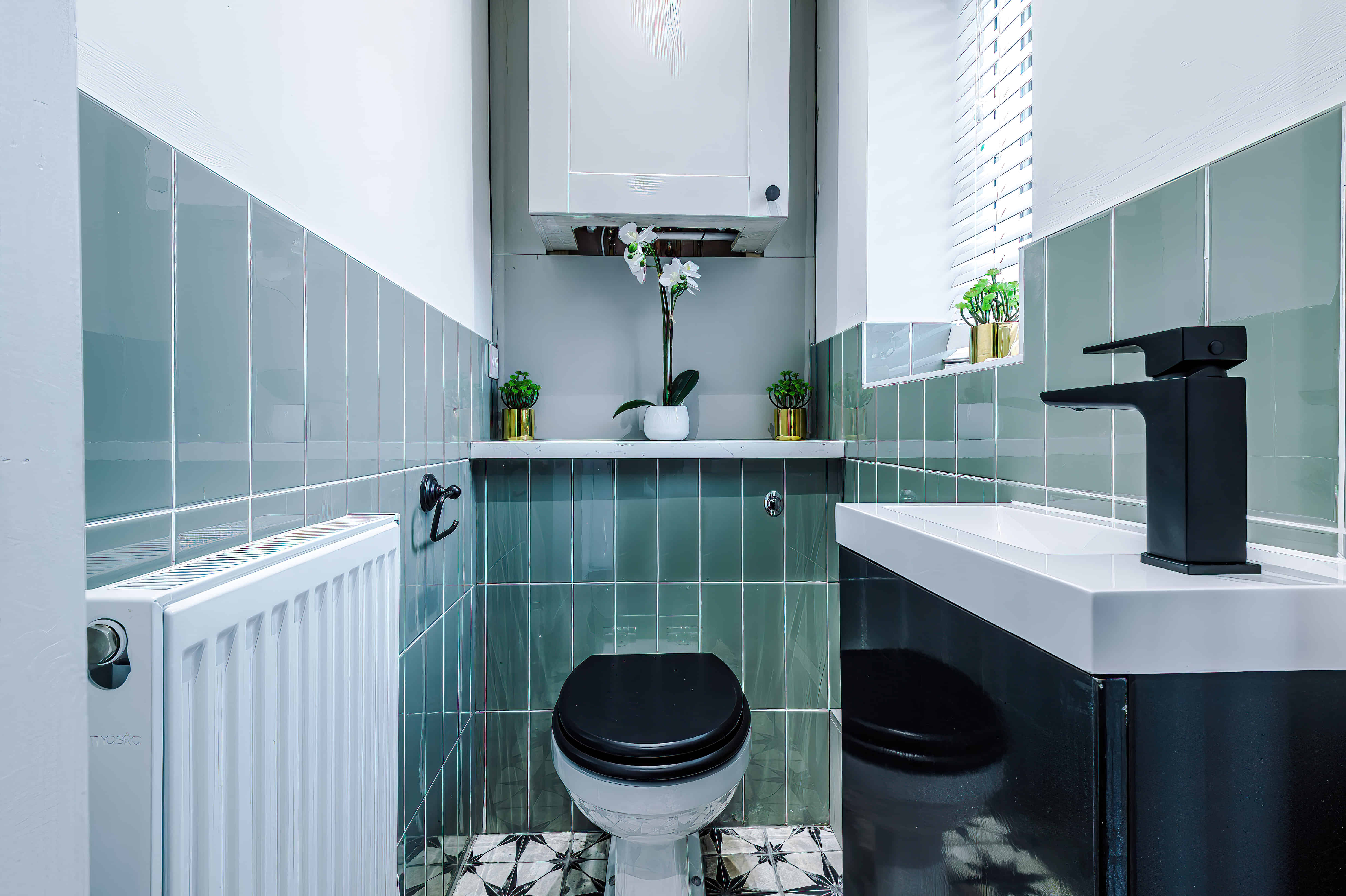 Amenities?w=400&h=260&fit=crop&q=40&auto=format&trim=auto