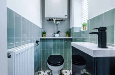 Amenities?w=400&h=260&fit=crop&q=40&auto=format&trim=auto