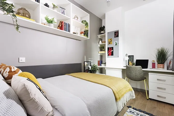 Morriss House Student Accommodation in Nottingham Amber