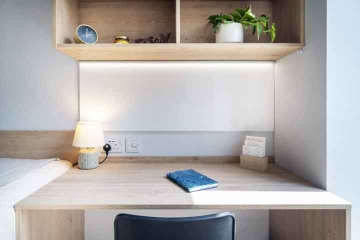 Amenities?w=400&h=260&fit=crop&q=40&auto=format&trim=auto