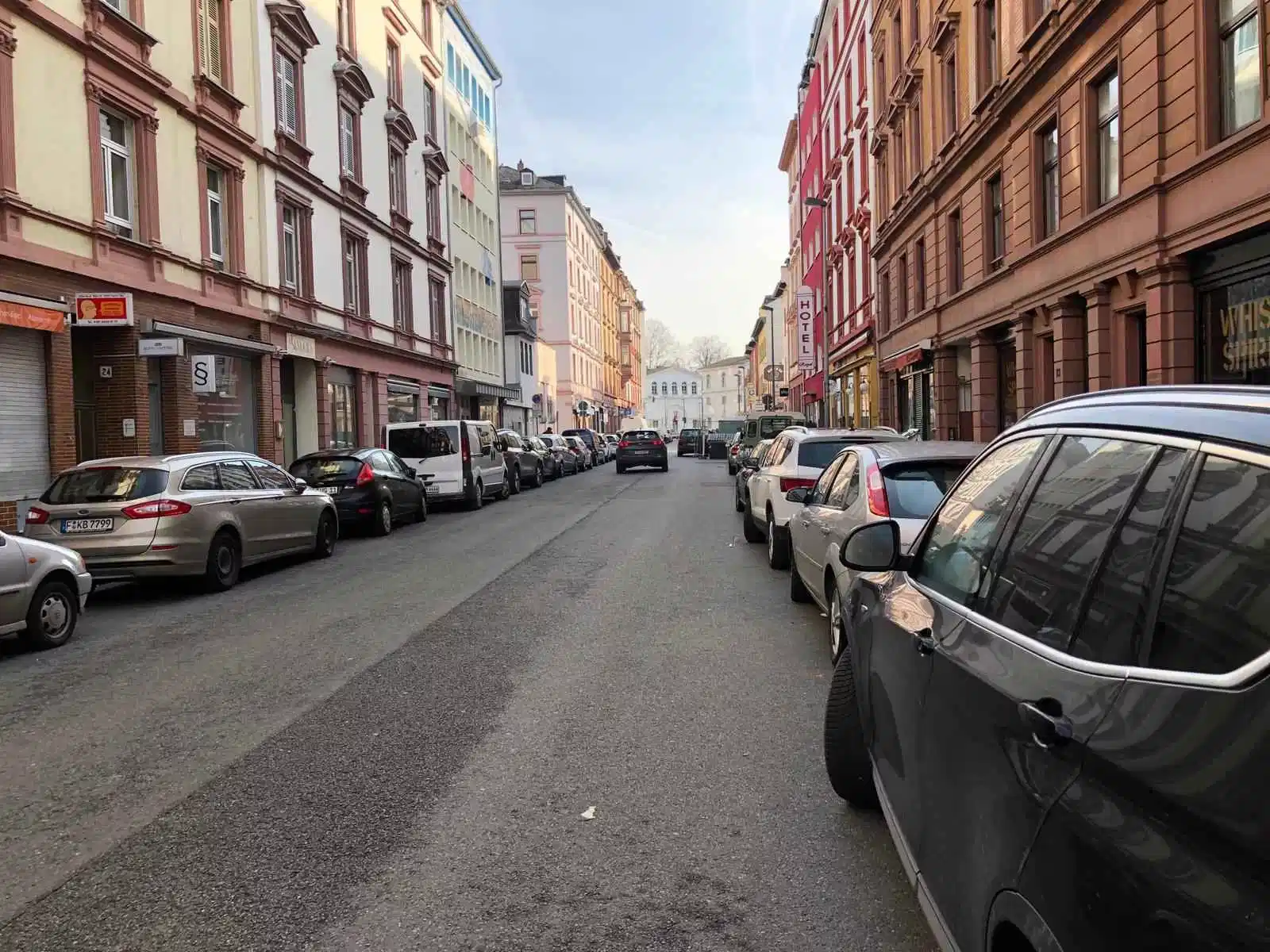 HAB 60594, Frankfurt - Frankfurt, Germany - Amenities