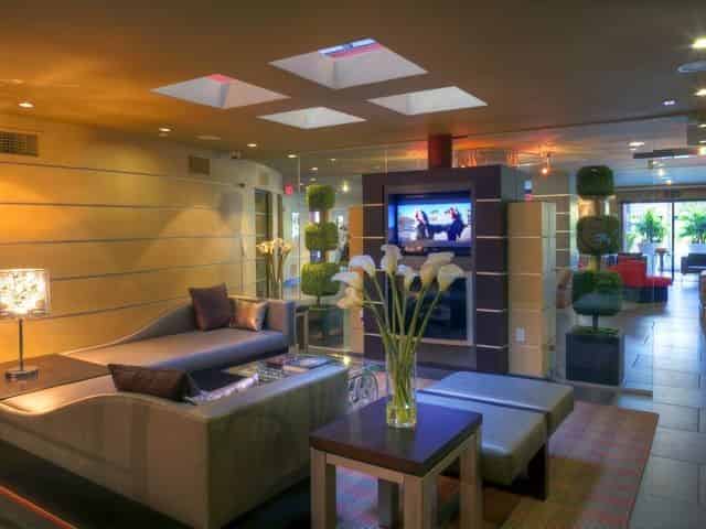 375 South Third Street, Burbank 3