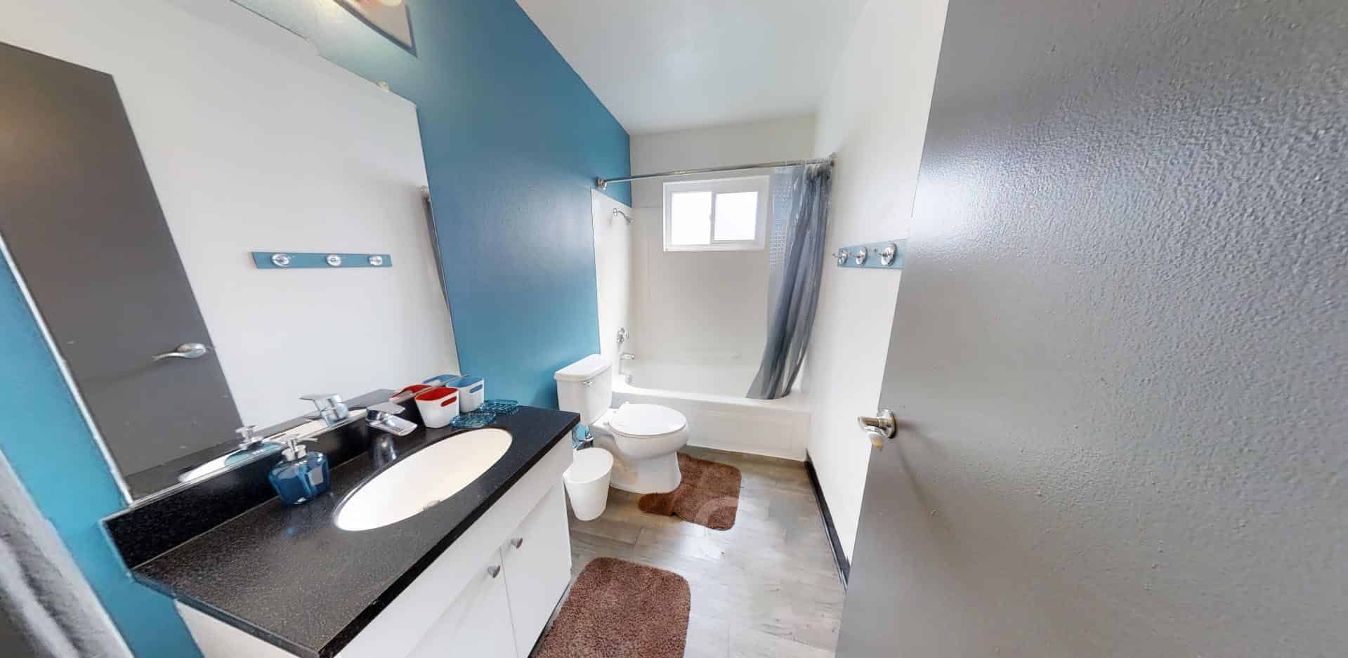 Amenities?w=400&h=260&fit=crop&q=40&auto=format&trim=auto