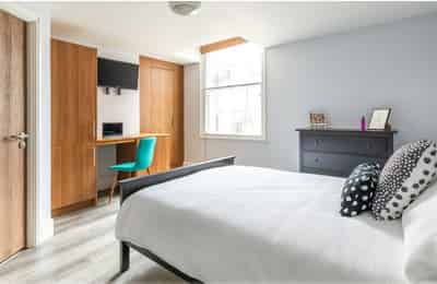 Standard Hill, Nottingham - Nottingham, England, United Kingdom - Bedroom