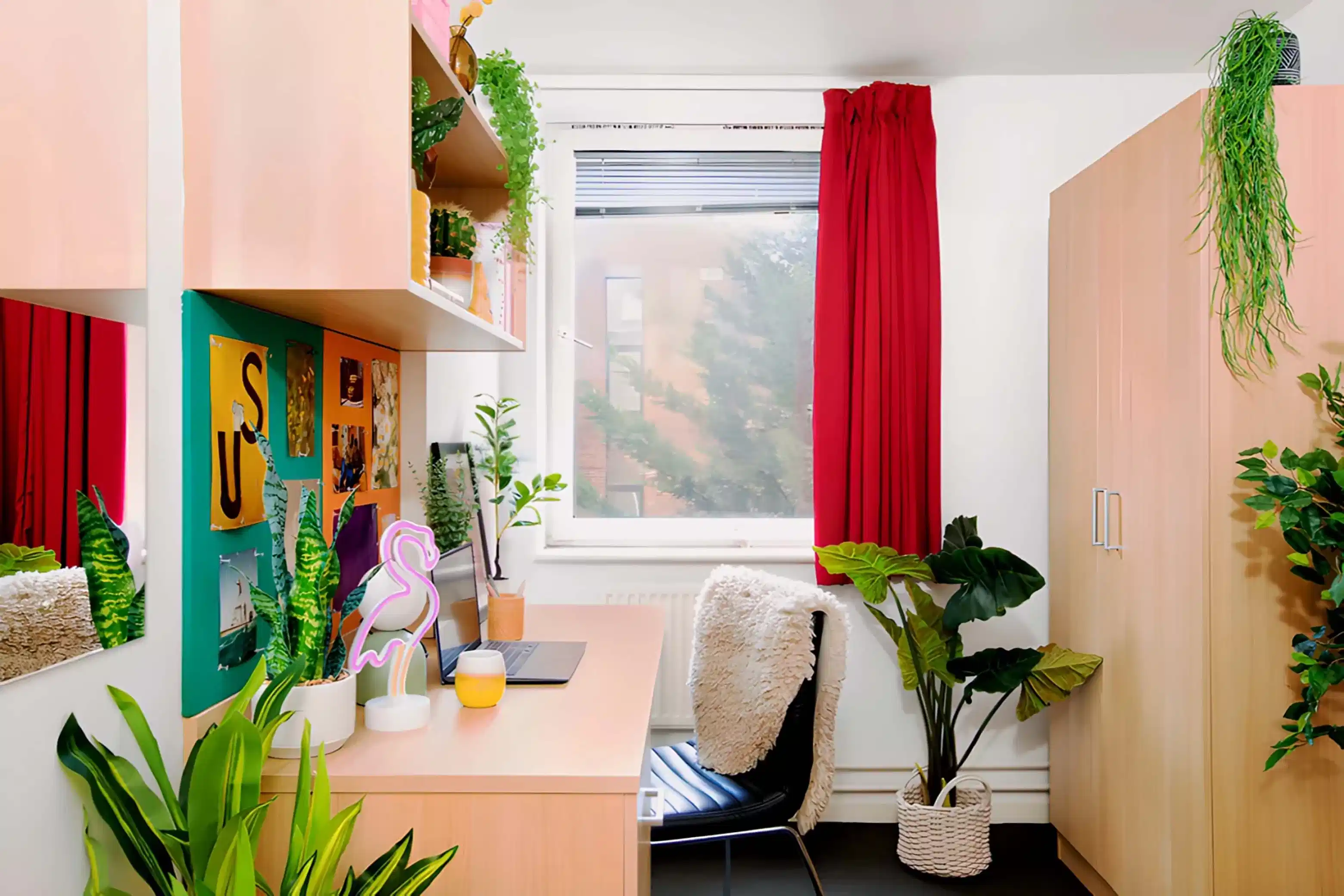 Kitchen?w=400&h=260&fit=crop&q=40&auto=format&trim=auto