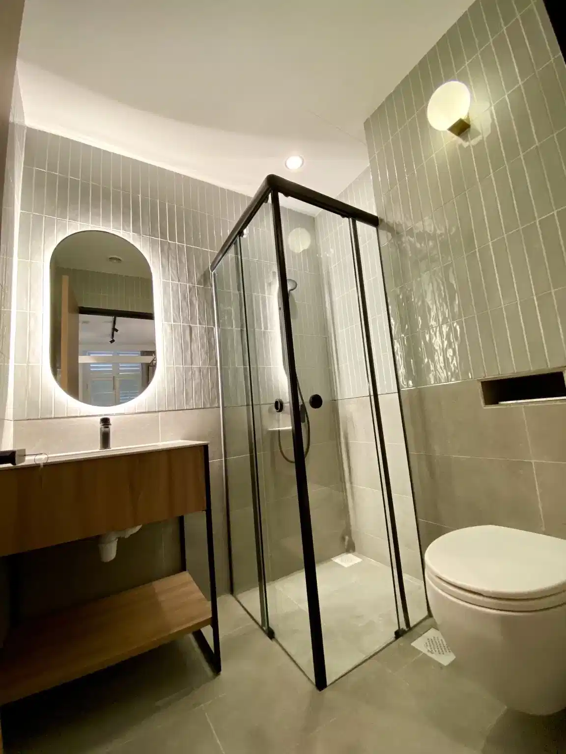 Common Area?w=400&h=260&fit=crop&q=40&auto=format&trim=auto