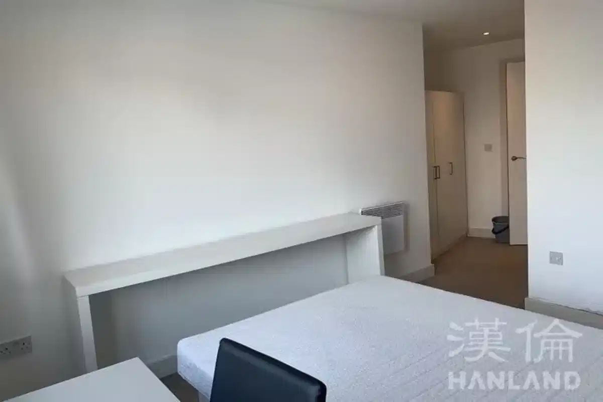 B1 1PU Hanland, Birmingham - Birmingham, England, United Kingdom - Two Bedroom Apartment - Bedroom