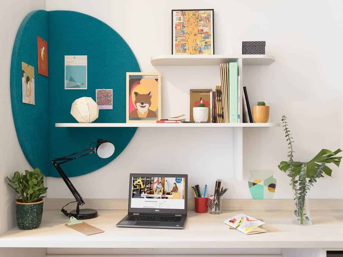 Amenities?w=400&h=260&fit=crop&q=40&auto=format&trim=auto