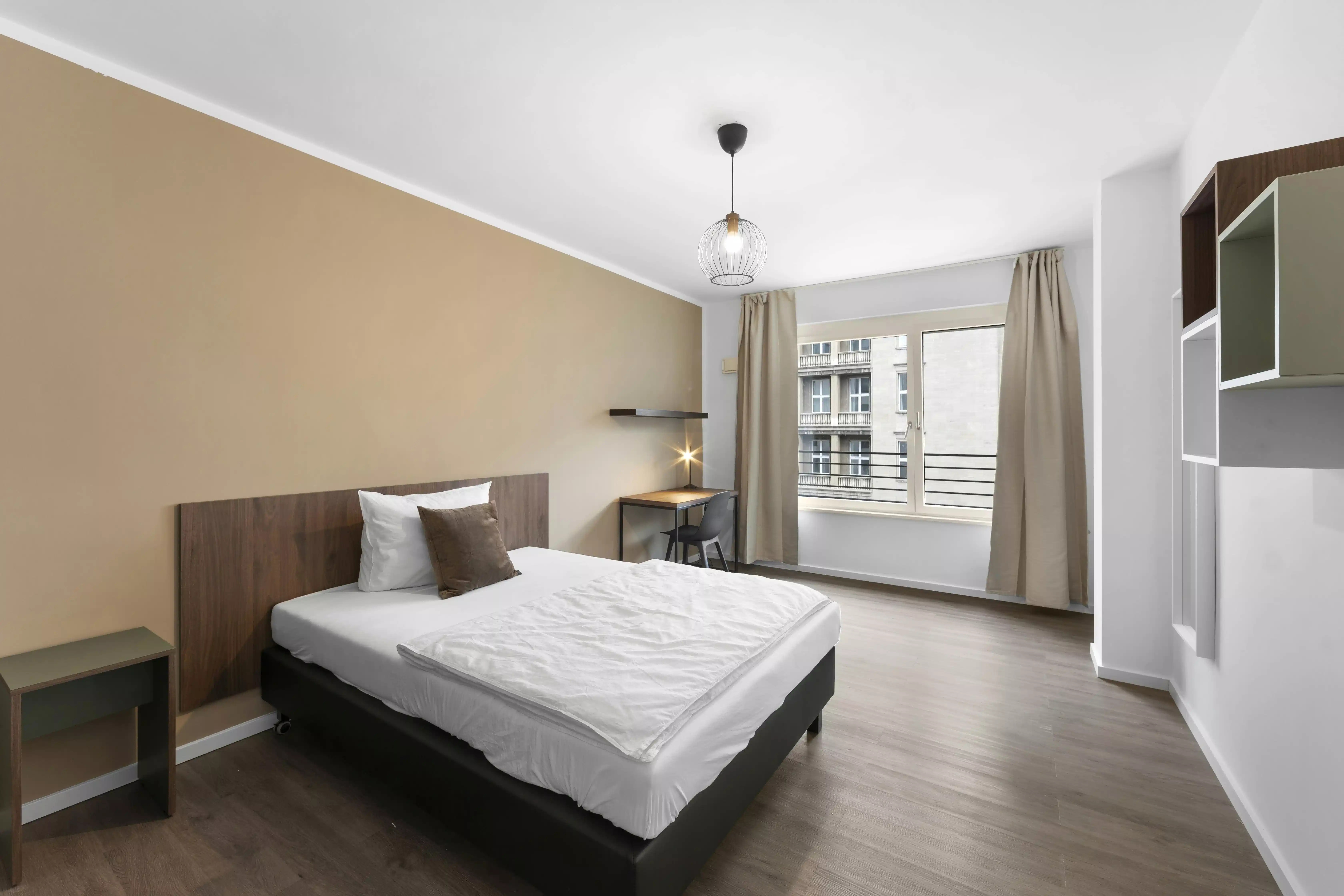 Friedrichstrasse 63, Private Room (FR.52.5)