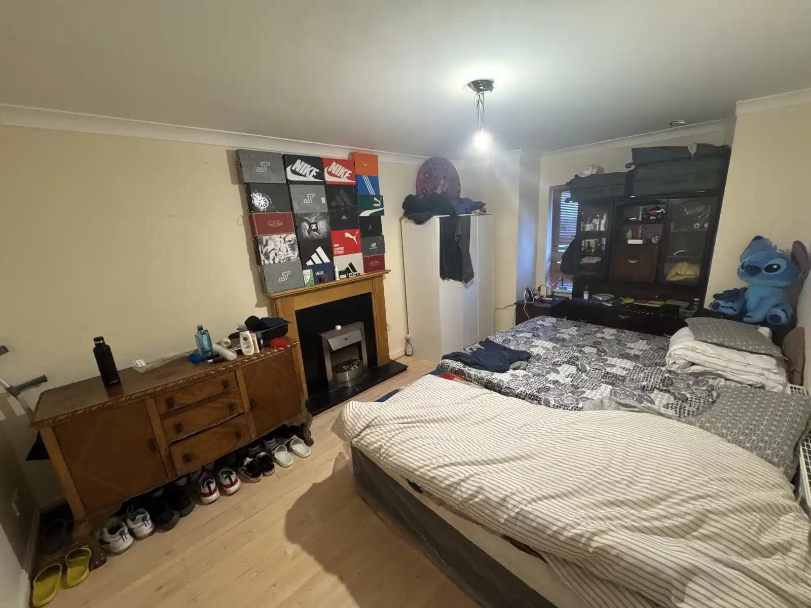 Room in a 5 Bedroom Apartment, 2 Garrynisk Square, Tallaght, Dublin, D24 RC04 - Dublin, Ireland - Bedroom